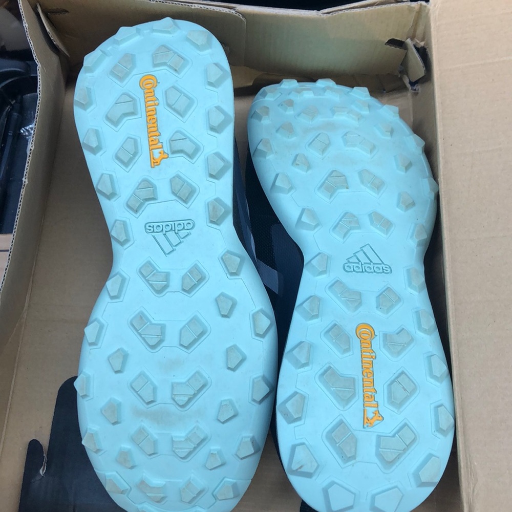EUC- Adidas Outdoor Women's Terrex - Picture 6 of 8